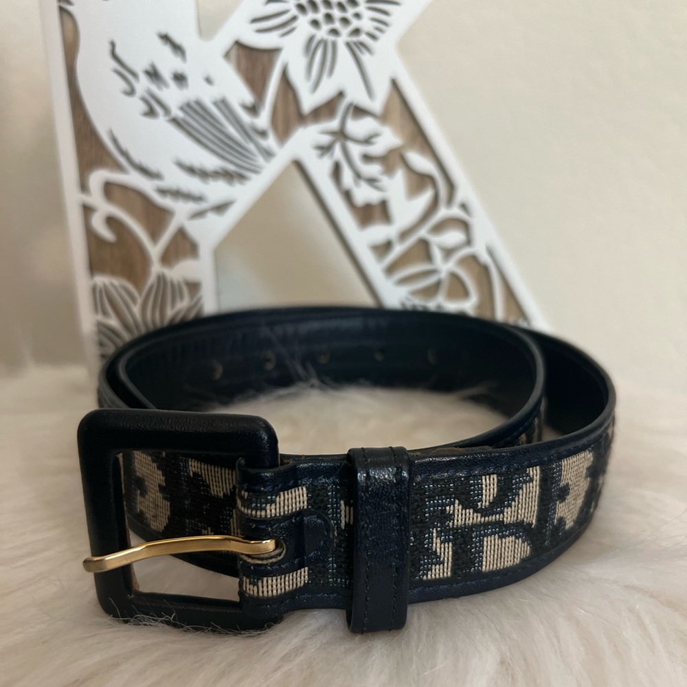 🎉PRICE DROP!!🎉 Authentic Christian Dior vintage belt